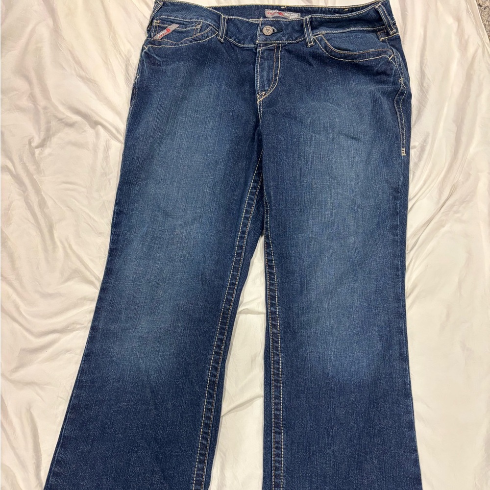 Mens Ariat Jeans - Size 33/30 - FR (Flame resistant) - excellent condition.